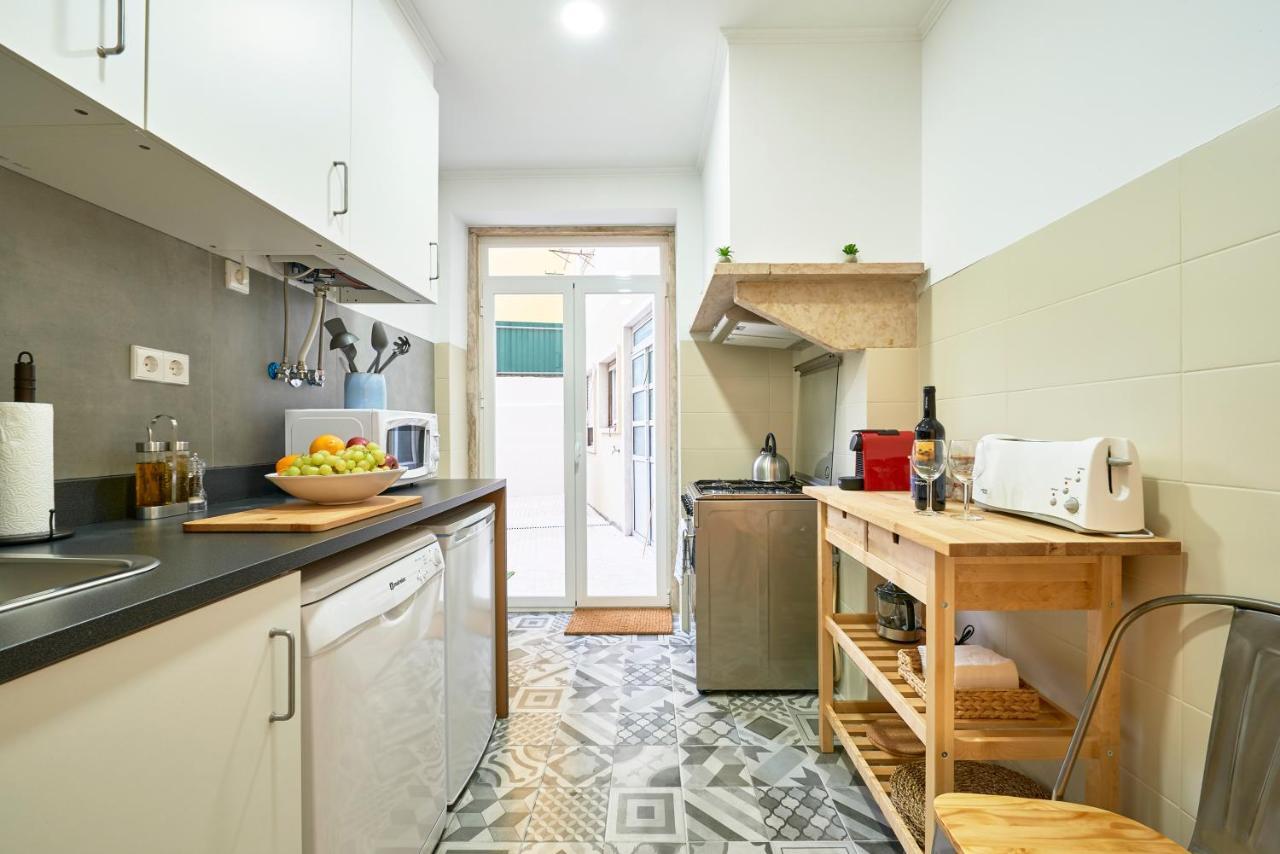 Belem Light Filled Apt With Patio, By Timecooler Lissabon Buitenkant foto
